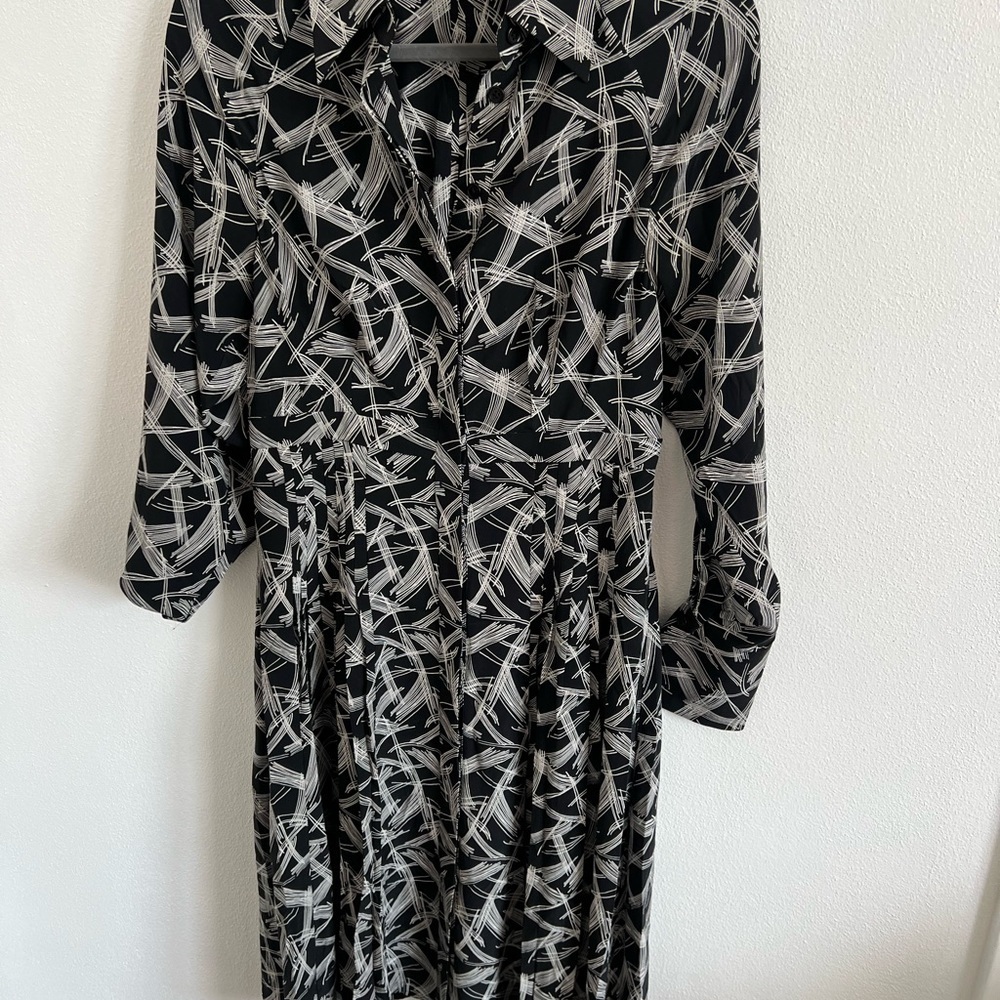 $450 Equipment Women's Black Julee Printed Silk Button-Down Shirt Dress Size M - Picture 2 of 6